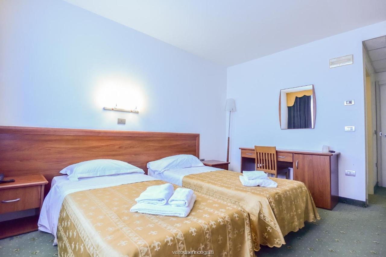 Standard Hotel Udine Pradamano Exterior foto
